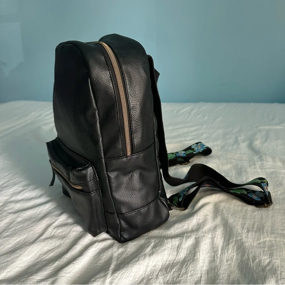 Small Black Backpack - Picture 1 of 8